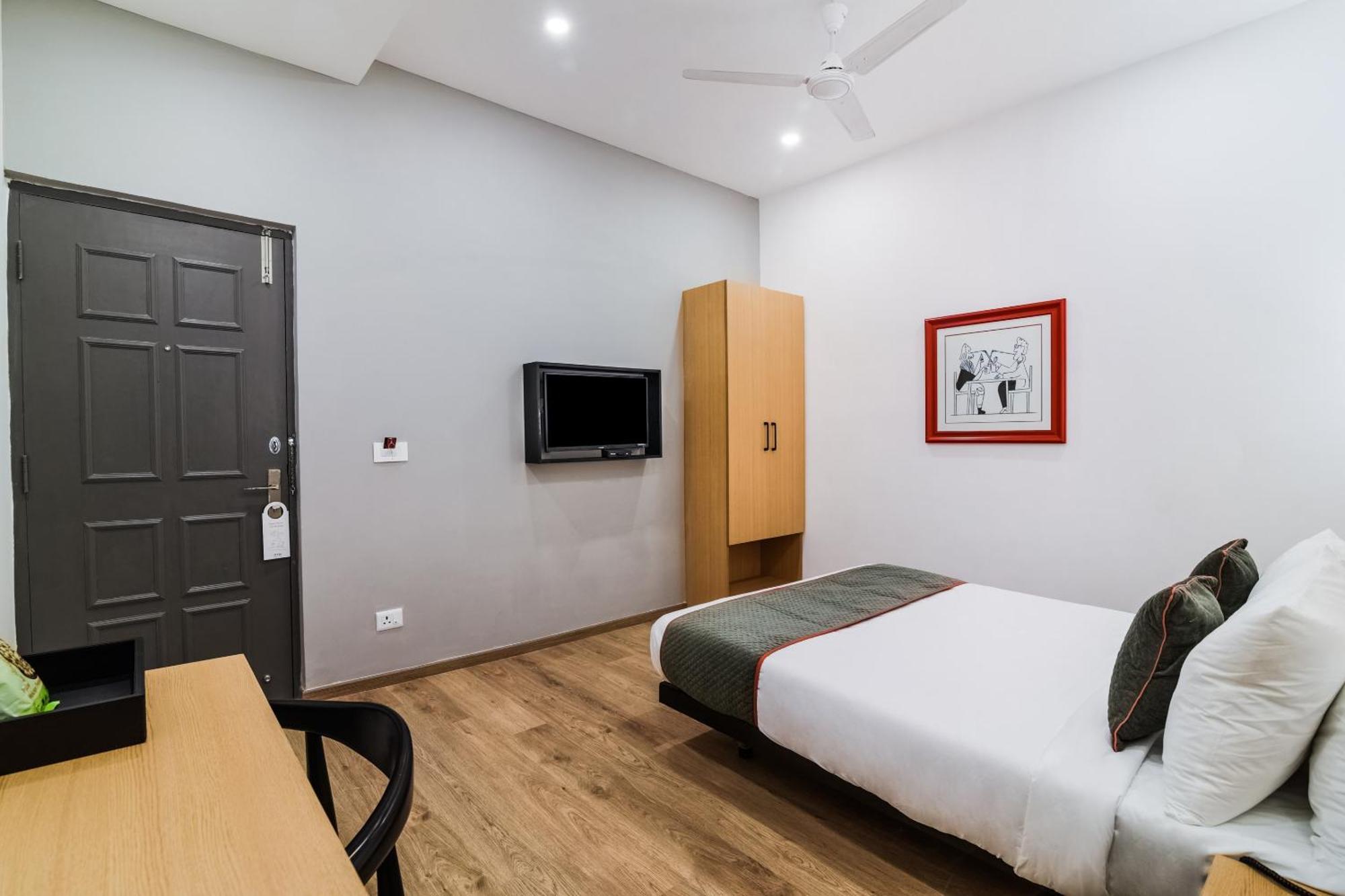 Super Townhouse Xotel Chennai Ngoại thất bức ảnh