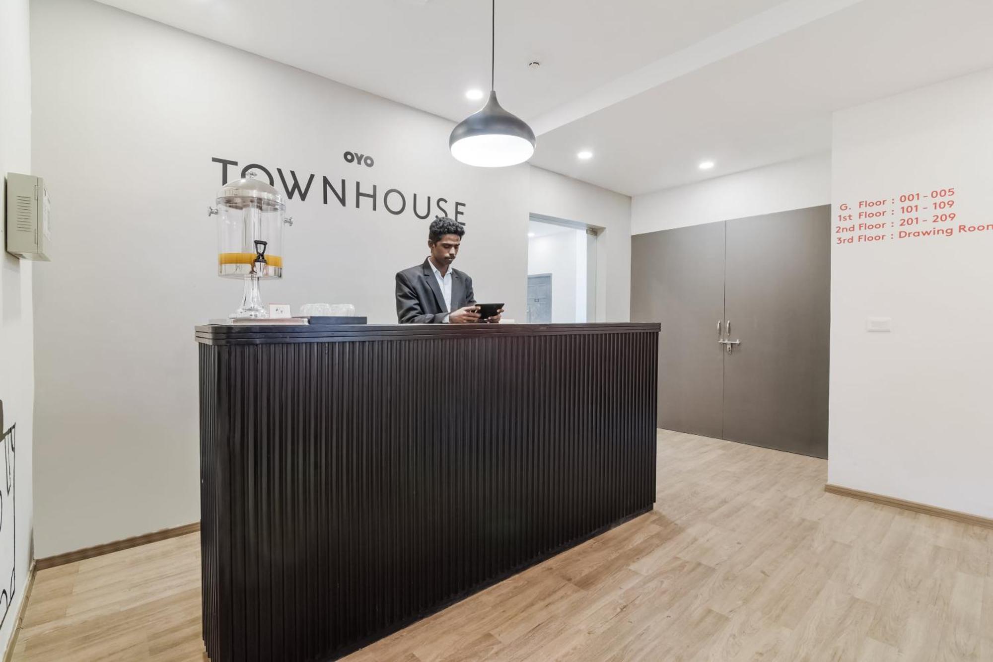 Super Townhouse Xotel Chennai Ngoại thất bức ảnh